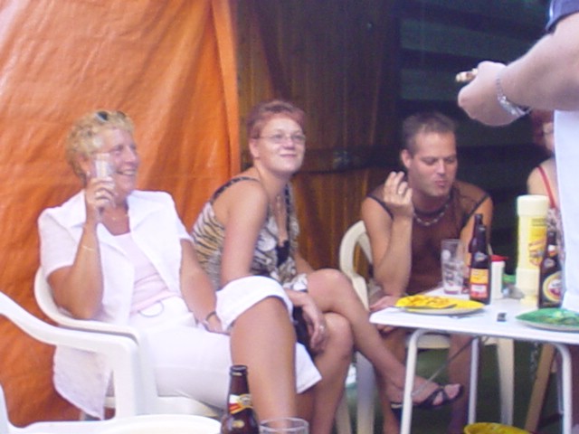 bbq24.jpg